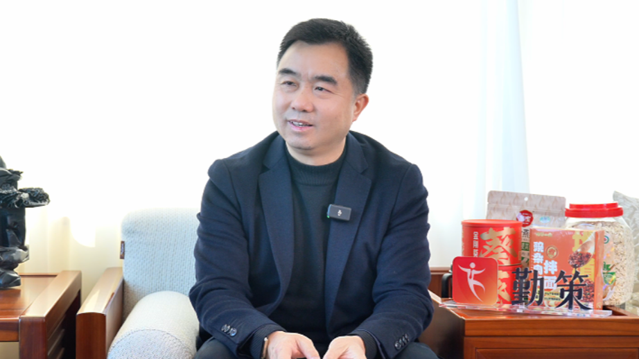 从贸易商到高端零食品牌掌舵人：他用20年，跑出一家十亿级零食企业